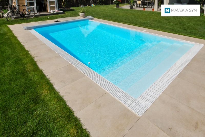 Swimming pool 3,2 x 6 x 1,4m, Berlin, Germany, Realization 2016