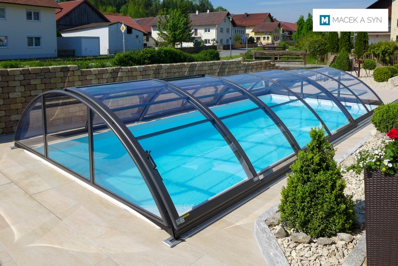 Roofing Azure Kompakt 3,25 x 7,1 x 1,1m, anthracite color, Moosthenning, Lower Bavaria, Germany, Realization 2017